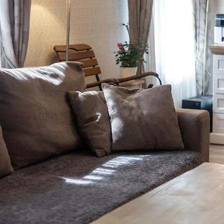Elegant In Historical Centre & Free Locked Parking Appartement *